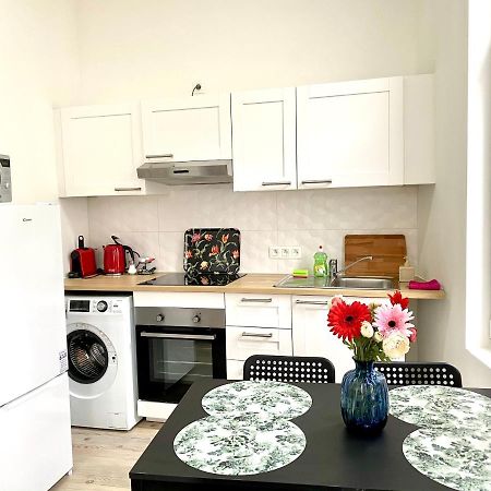 BONJOUR Apartments Сentre 3 Anvers Extérieur photo
